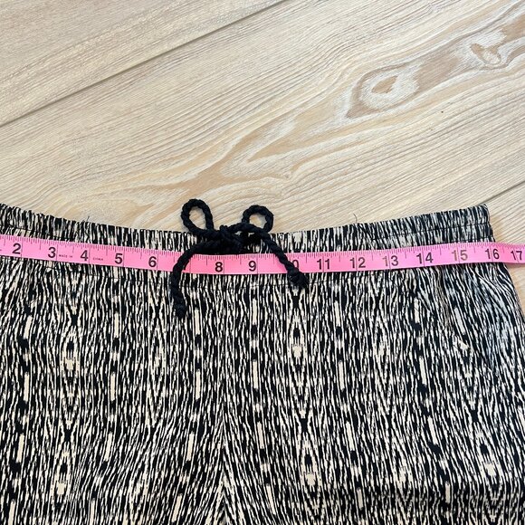 ✨Rewind Printed Jogger Pants (Size 9) - Light & Comfy Summer Casual! - Picture 12 of 13